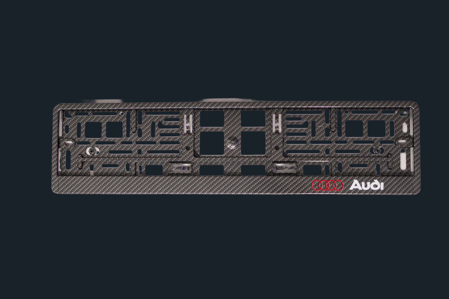 Support de plaque carbone universel Audi